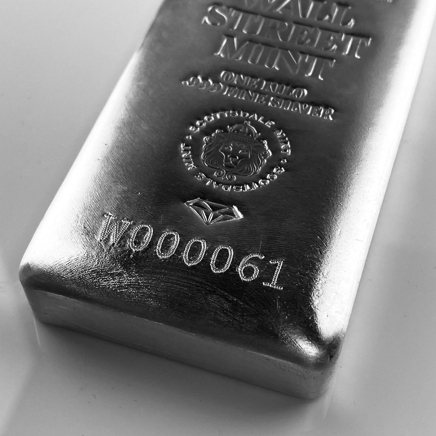 Wall Street Mint 1kg Silver Bar